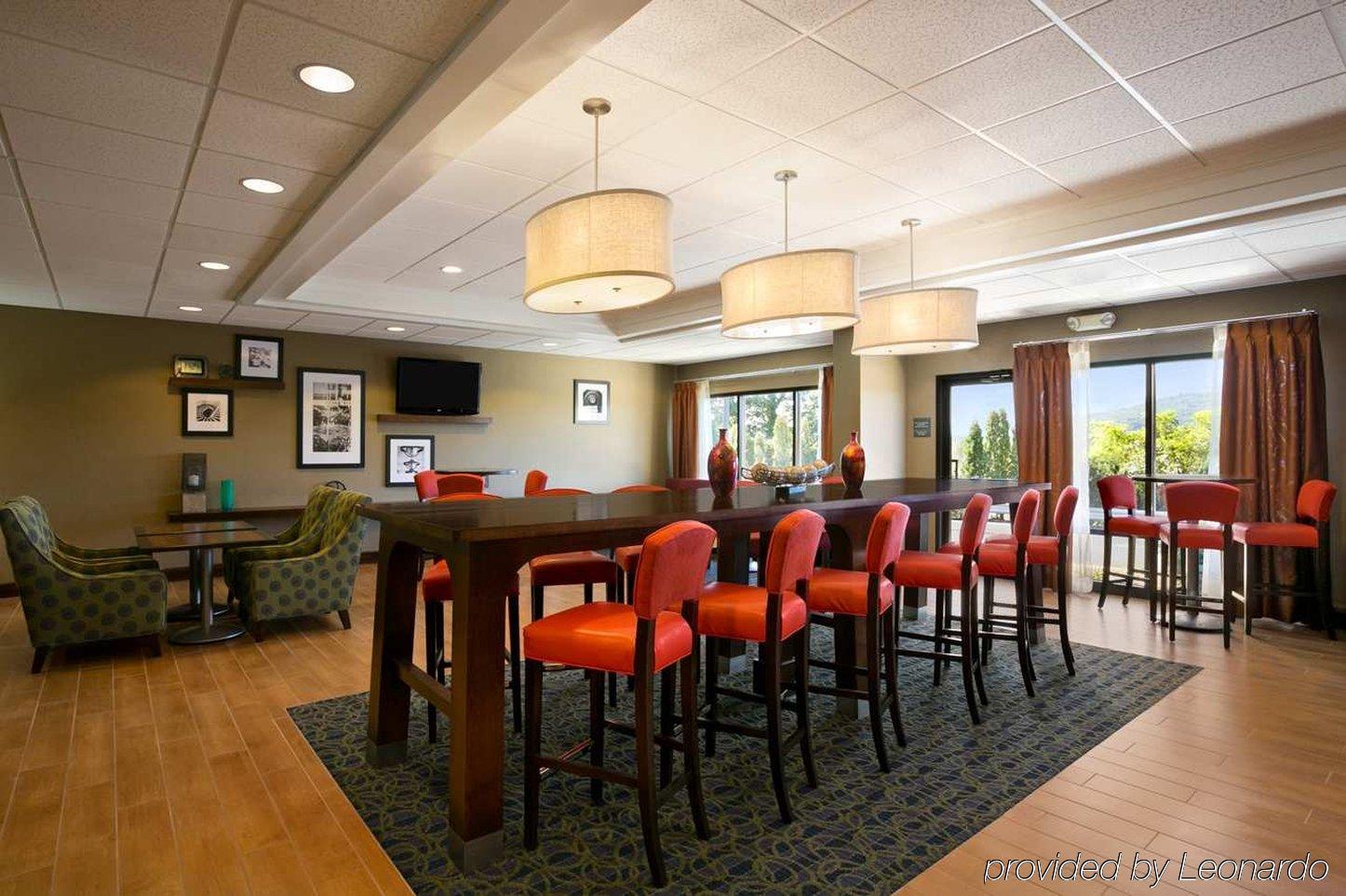 Hampton Inn Bedford Extérieur photo